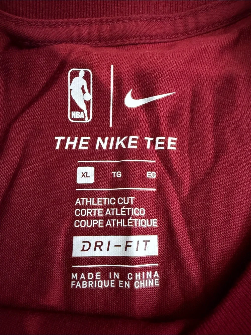 Nike The Nike Tee Athletic Cut Dri-Fit Youth XL Red Cleveland Cavaliers